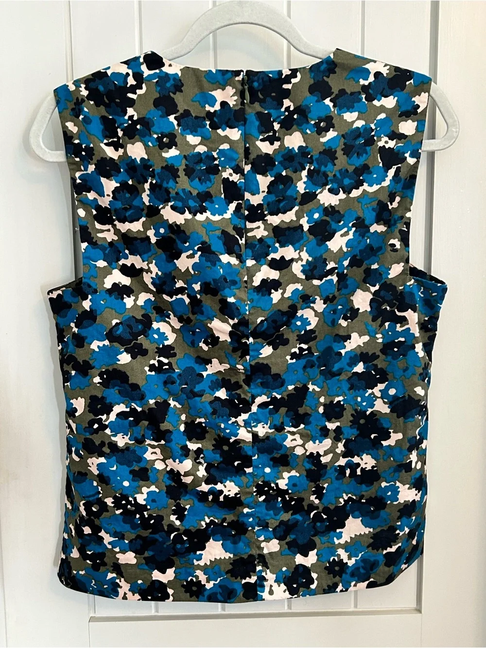 Kate Spade Saturday‎ Printed Sleeveless Top in Blue Abstract Print Sz. S